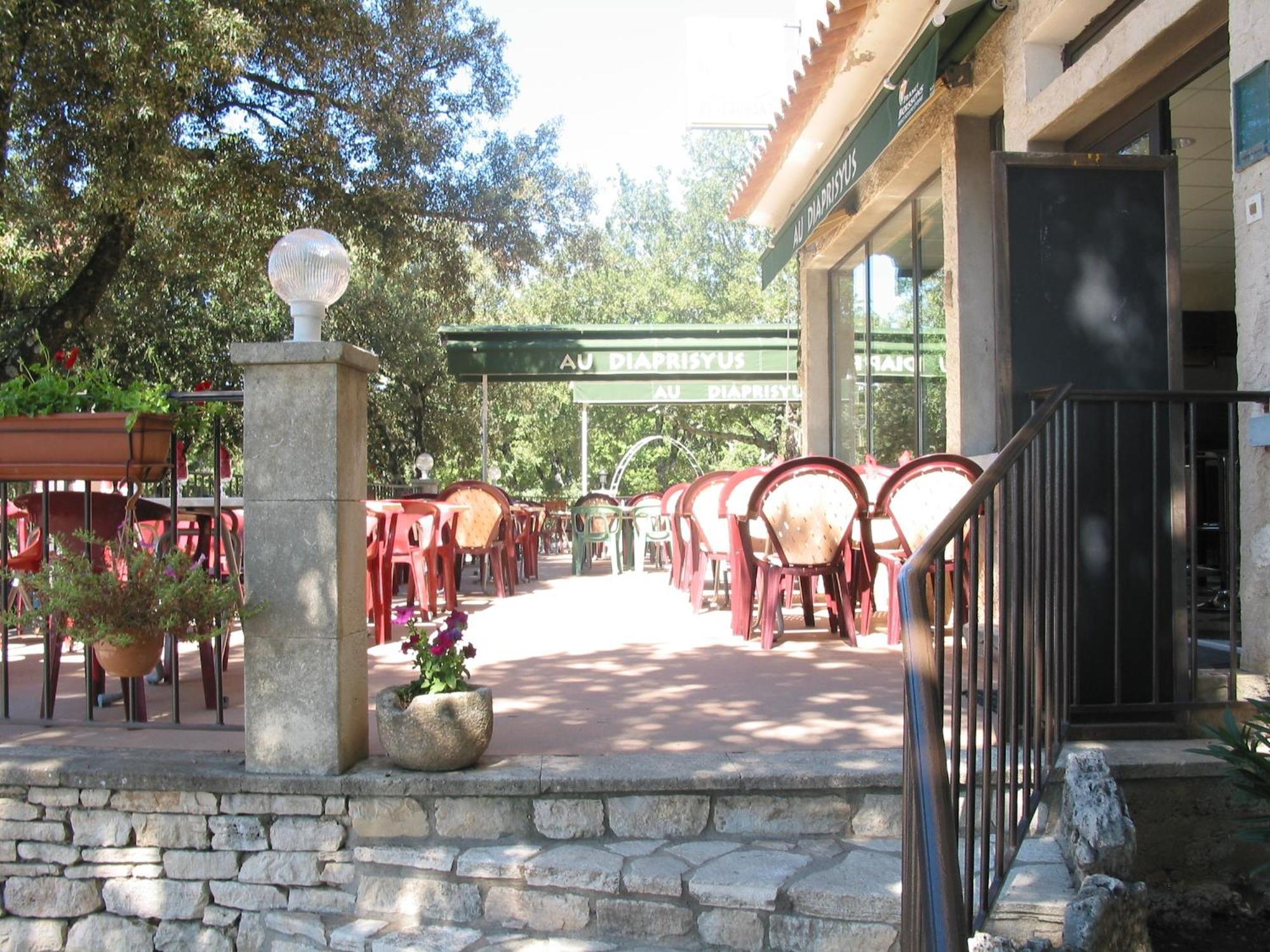 Terrasses De L'Aven Hotel Orgnac-lʼAven Exterior foto