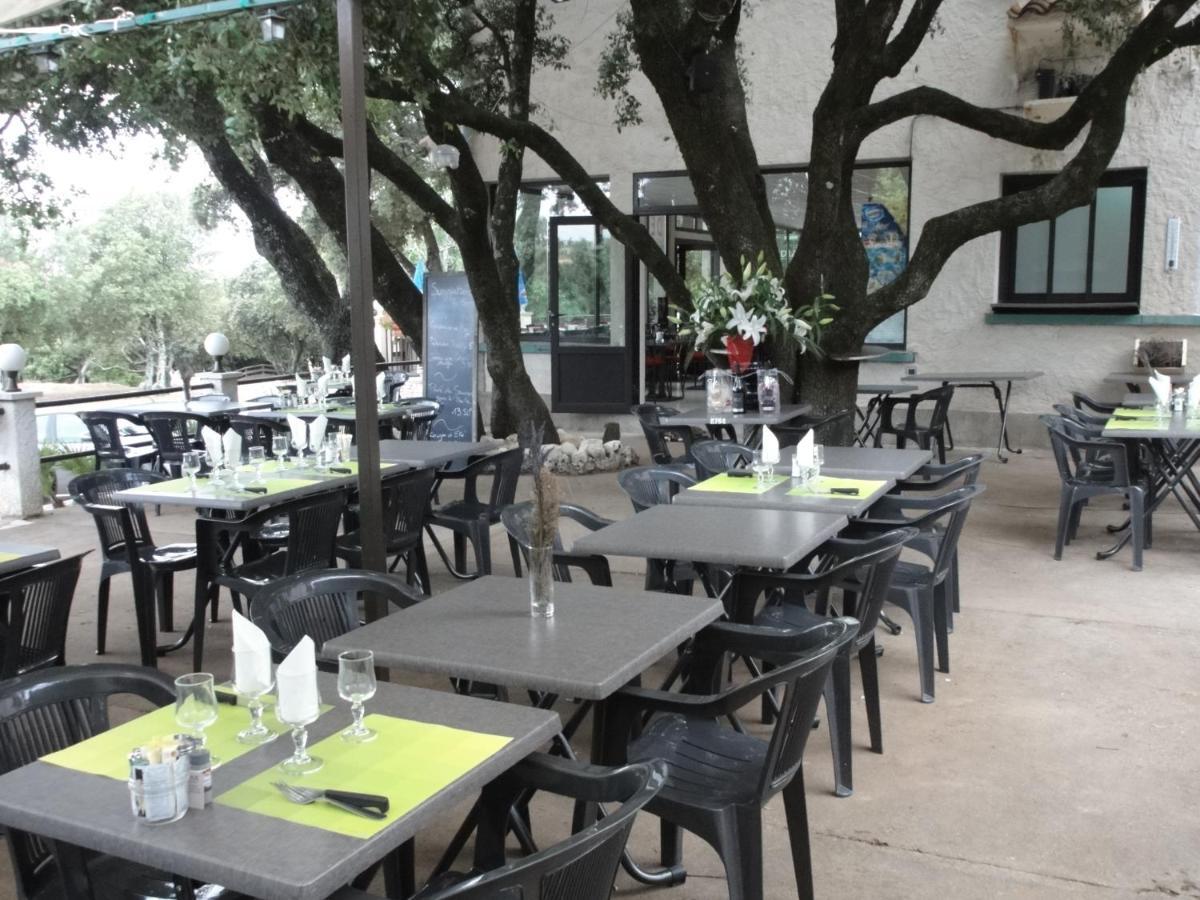 Terrasses De L'Aven Hotel Orgnac-lʼAven Exterior foto